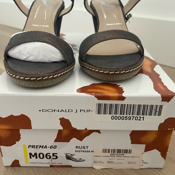 donald j pliner shoes prima wedge sandals BNWT *FINAL SALE* - Picture 3 of 4